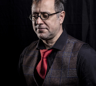 Fichamos a Álvaro Hernando como director de la colección Poesía por 3 temporadas