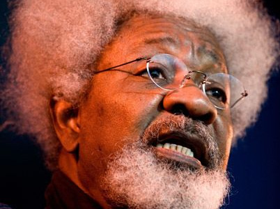 Wole Soyinka: "Hay que animar a los jóvenes a desarrollar el sentido de la ironía"